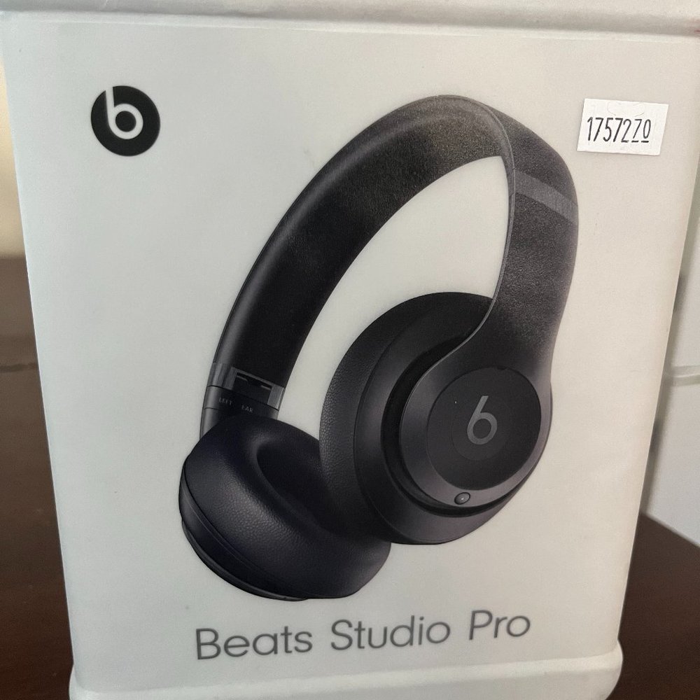Beats Studio Pro Wireless Headphones